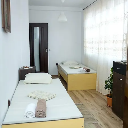 Bay Apt. - Relaxed 2-bedroom With Sea View *