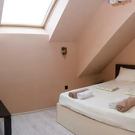 Daire Bay Apt. - Relaxed 2-bedroom With Sea View *